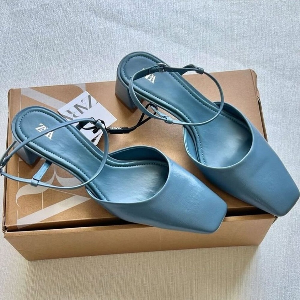 Zara Women's Elegant Blue Square-Toe Heels